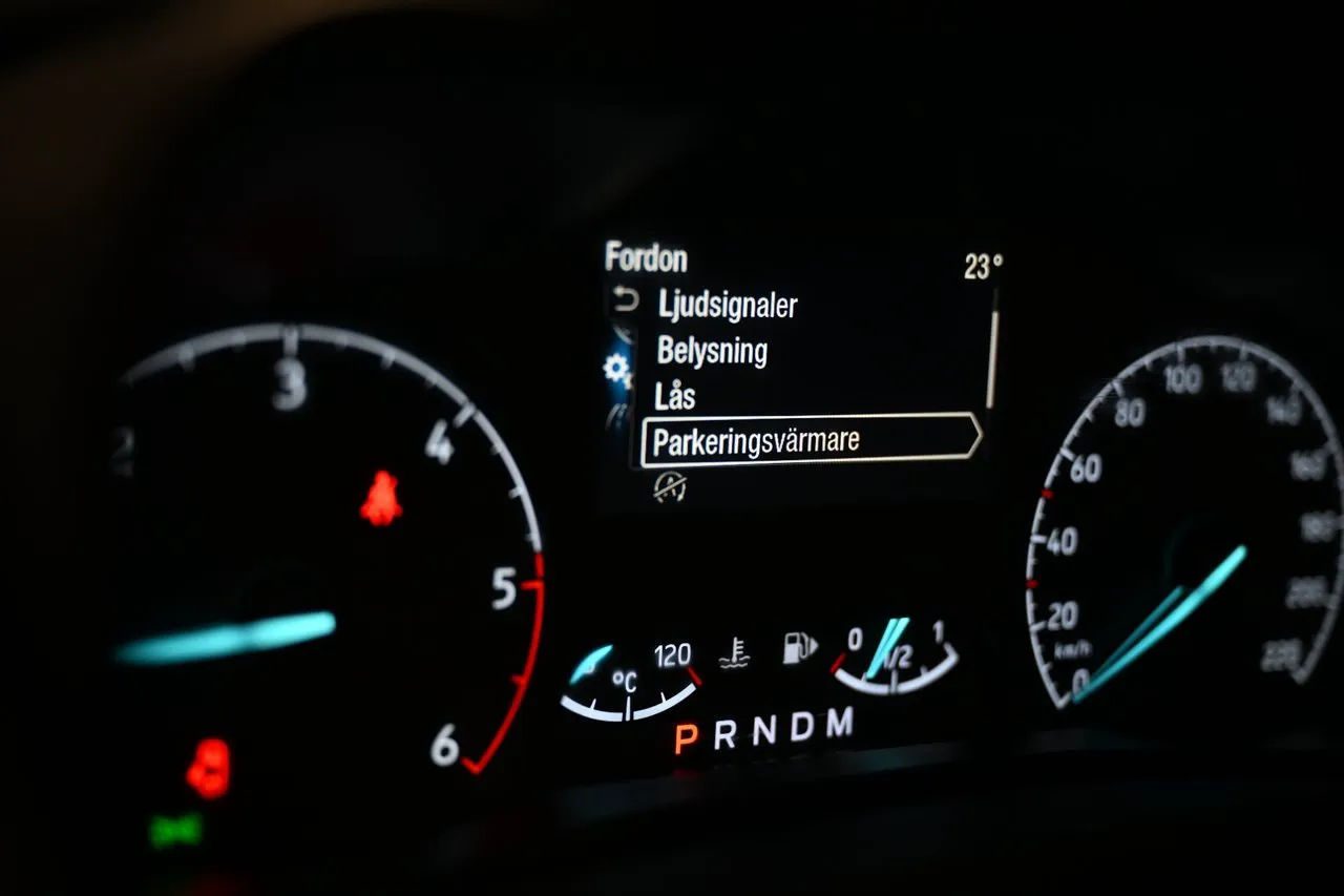 Vehicle image 20