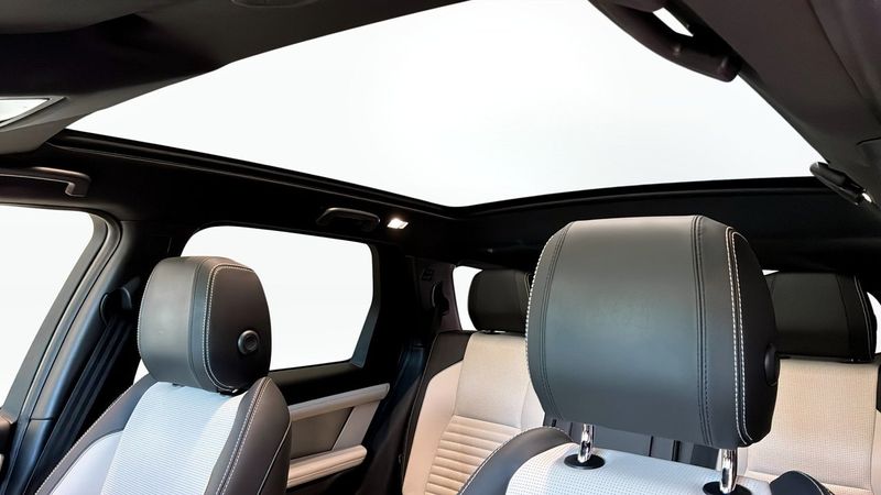 Land Rover Discovery Sport bild 12