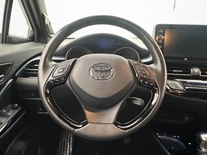 Toyota C-HR bild 13