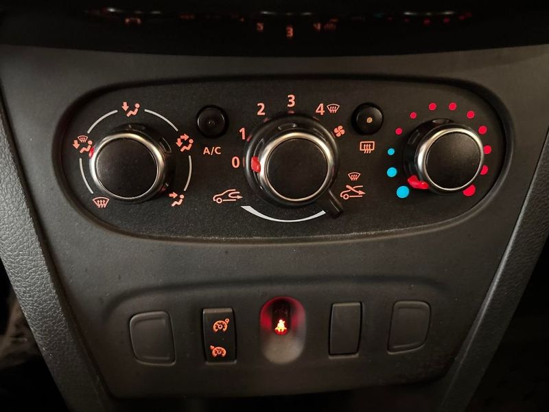 Dacia Logan bild 12