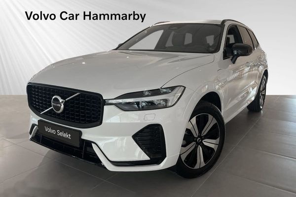 Volvo XC60 T6 Plus Dark Edition - 2025