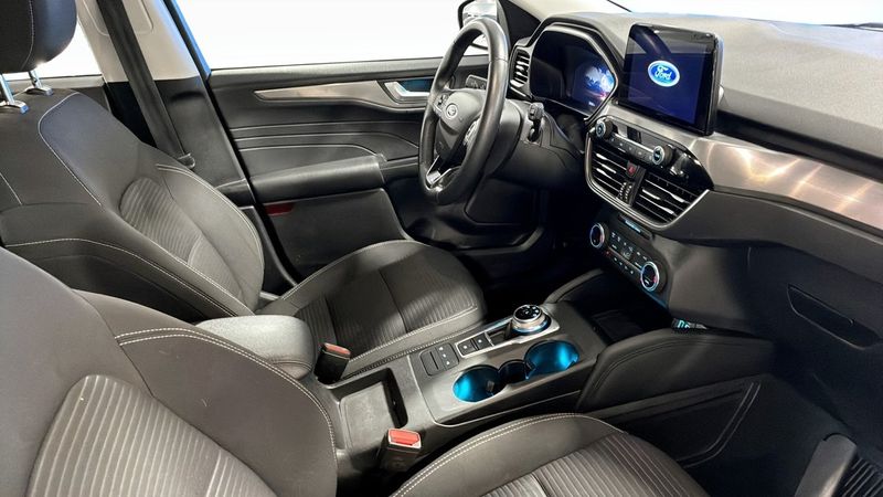 Ford Kuga bild 3