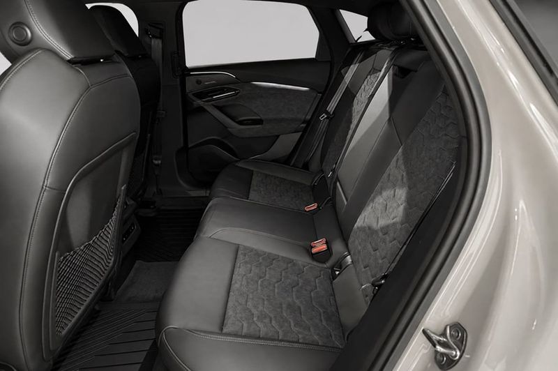 Audi A6 bild 8
