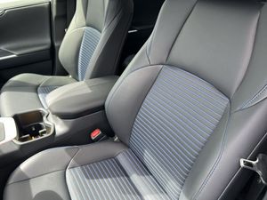 Toyota RAV4 bild 11