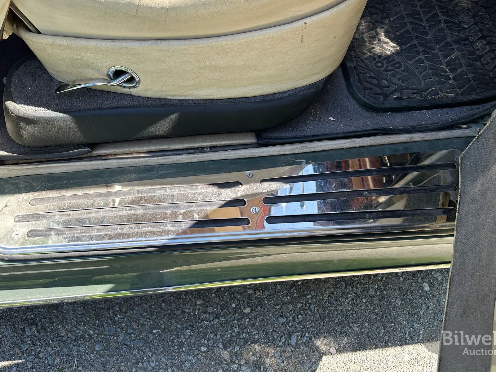 Vehicle image 31