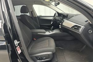 BMW 520 bild 8