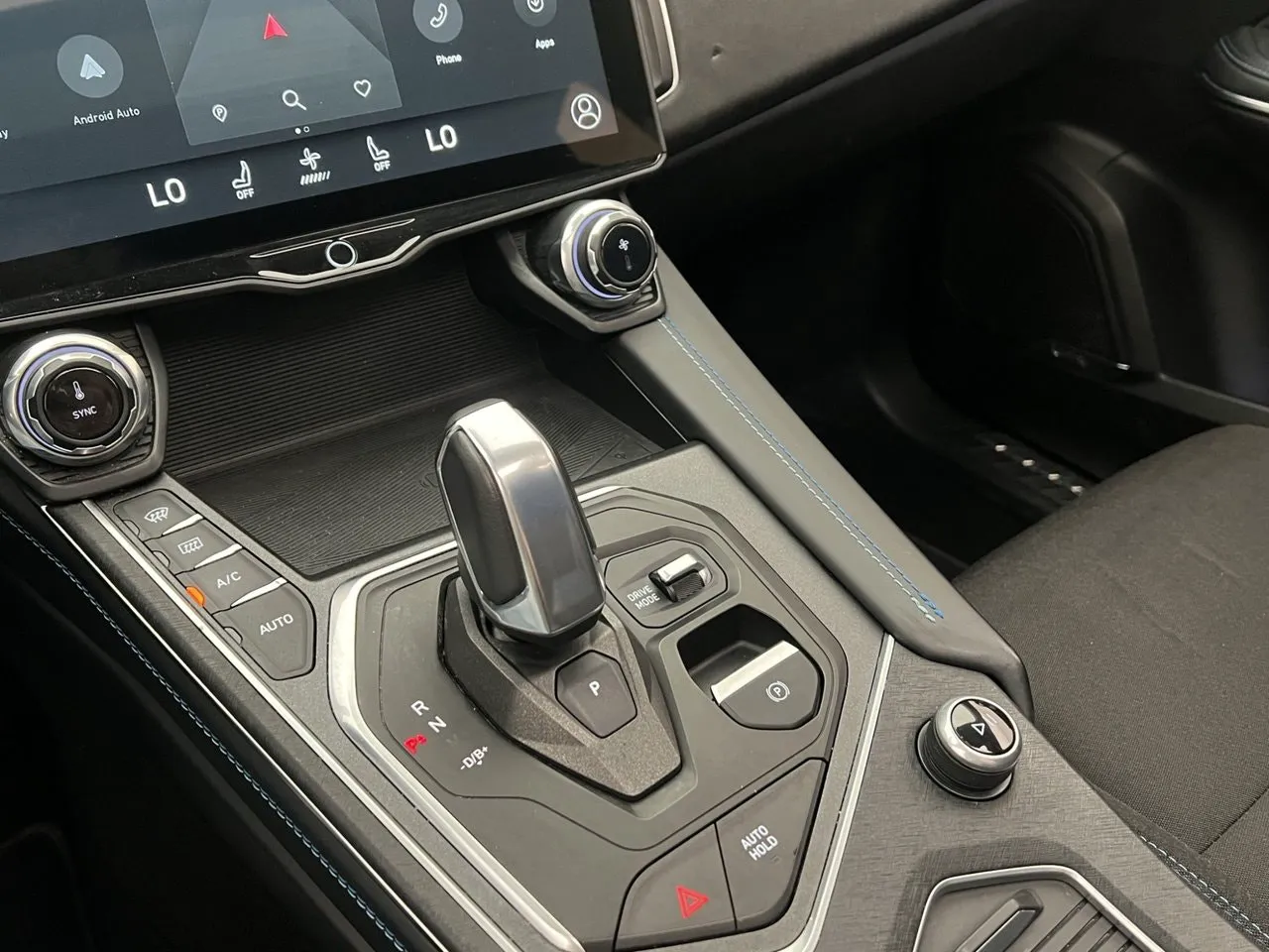 Vehicle image 23