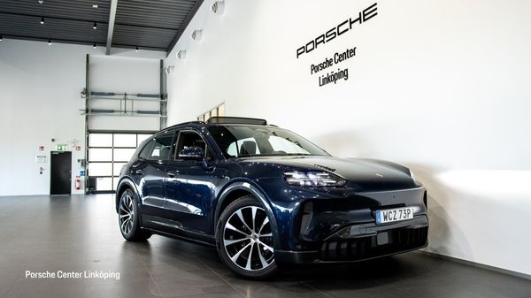 Porsche Cayenne Electric - 2026