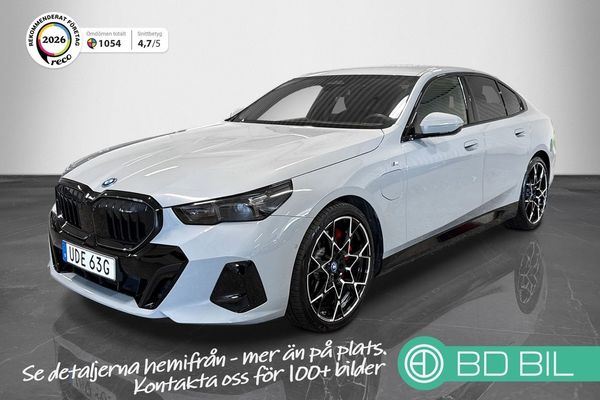 BMW 550 e xDrive M-SPORT PRO ADAPTIVE-LED 360 KAMERA SE-SPEC - 2025