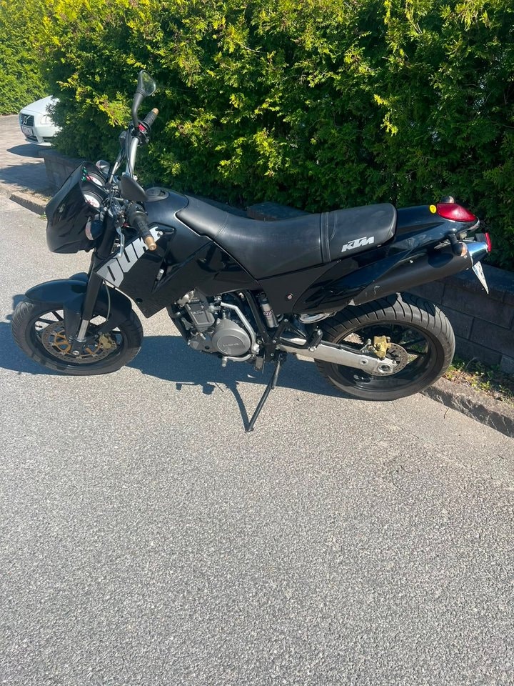 KTM 640 Duke