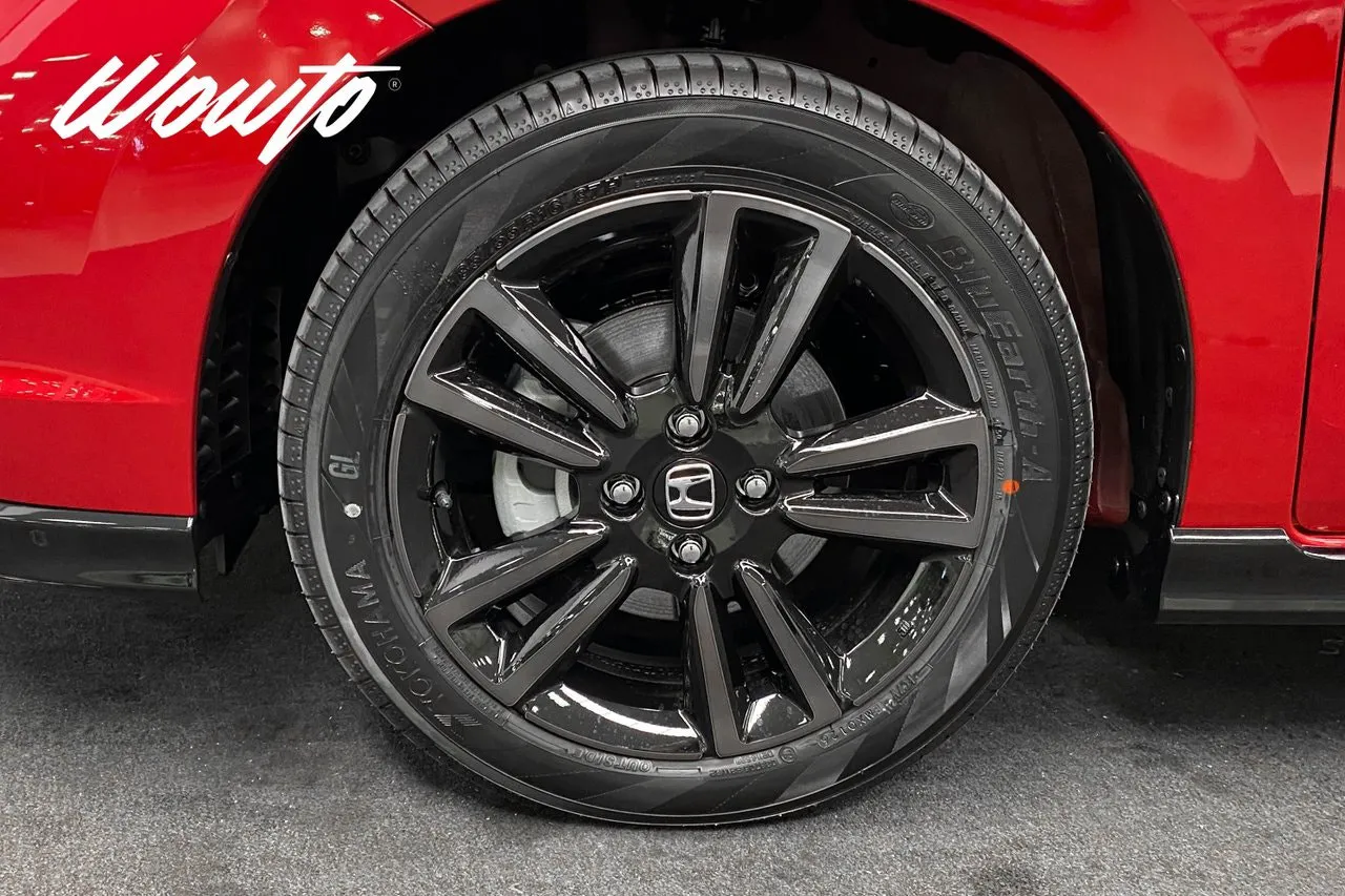 Vehicle image 20