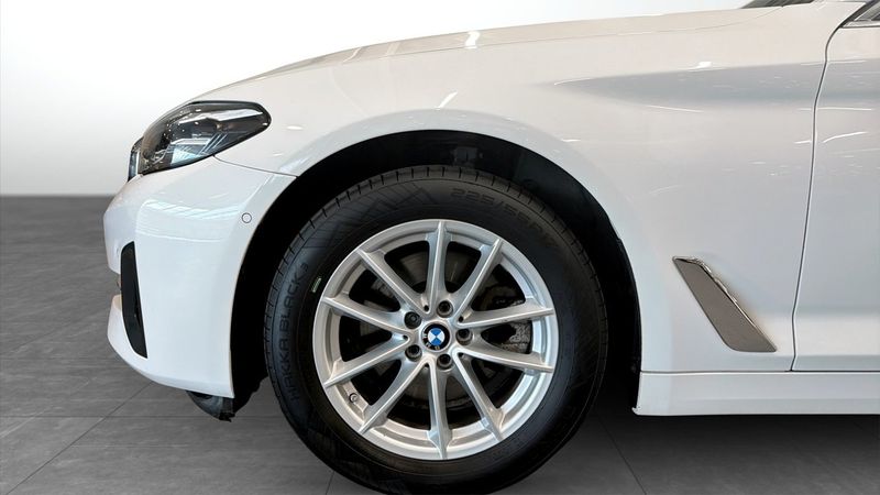 BMW 520 bild 9