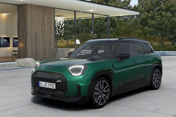 MINI Aceman E Paket S Plus John Cooper Works Trim | Ränta 0,95% - 2025