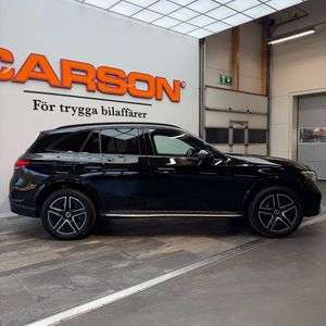 Mercedes GLC300 bild 3