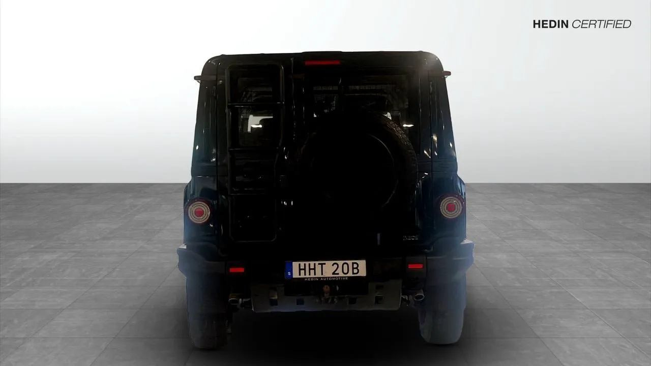 Vehicle image 6
