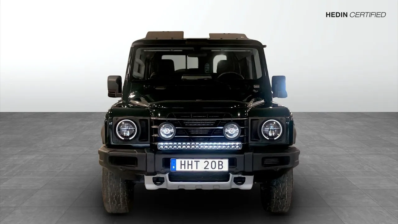 Vehicle image 7