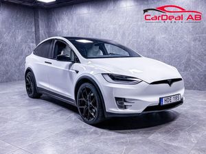 Tesla Model X bild 1