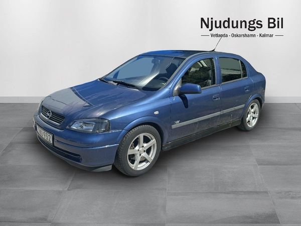 Opel Astra 5-dörrar 1.6 - 2003