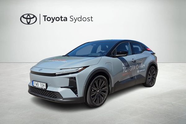 Toyota C-HR Executive 20", 360 kamera, p sensorer fram oc... - 2026