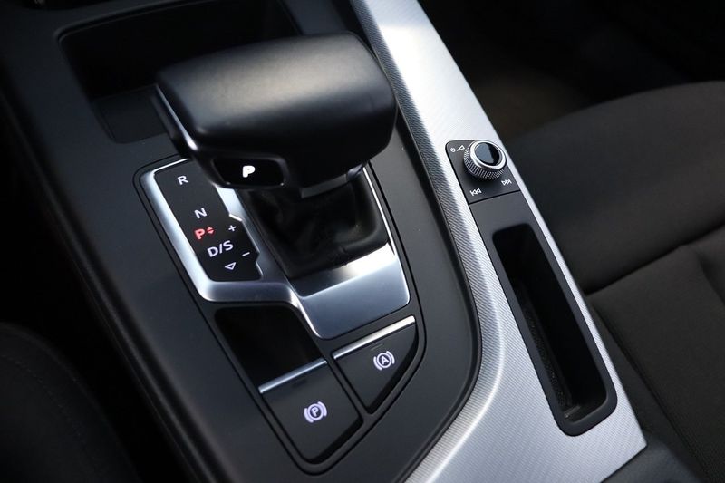 Audi A4 bild 18