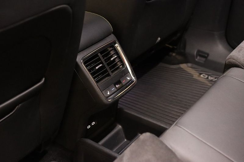 Skoda Enyaq bild 11
