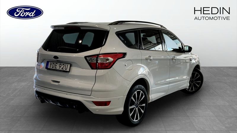 Ford Kuga bild 2