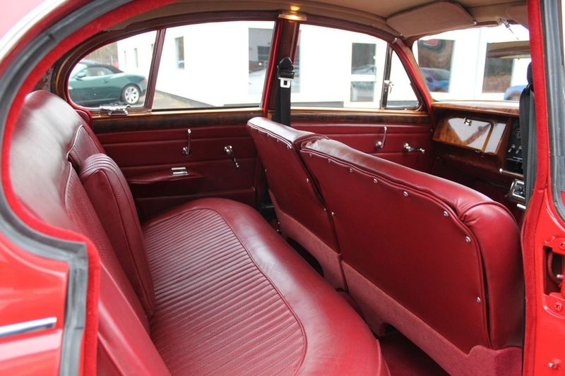 Daimler 250 bild 12