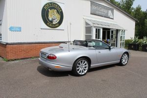 Jaguar XK bild 2