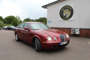Jaguar S-Type bild 1