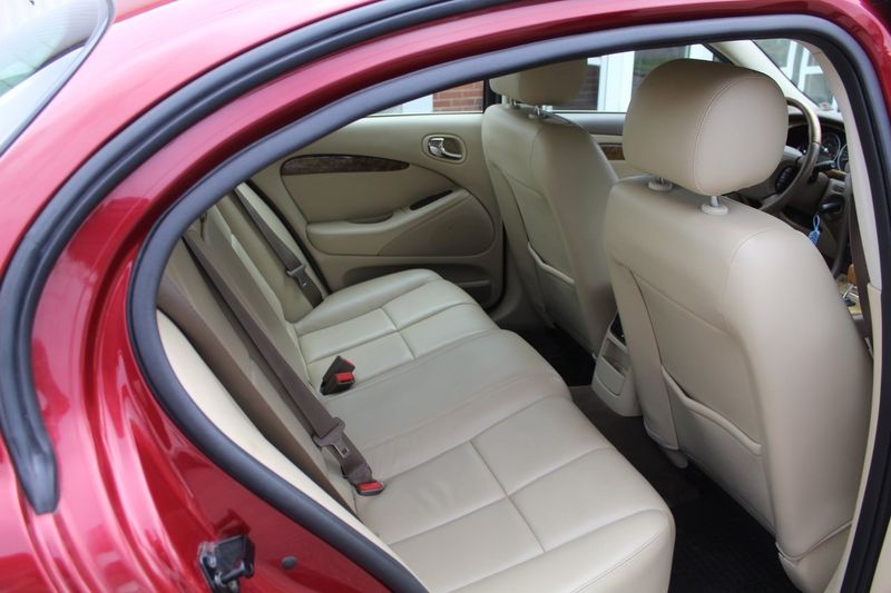 Jaguar S-Type bild 9