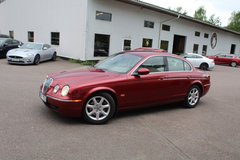 Jaguar S-Type bild 2