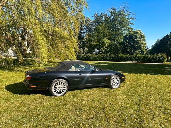 Jaguar XKR 4,2, låga mil, BBS fälgar, nybes+nyservad - 2003