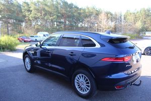 Jaguar F-Pace bild 7