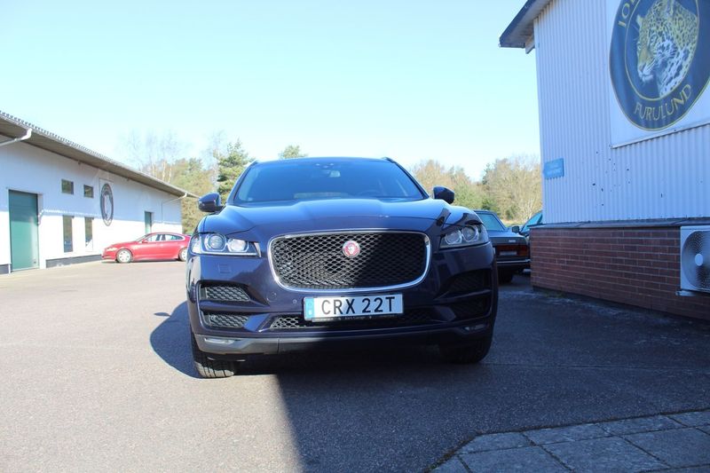 Jaguar F-Pace bild 4