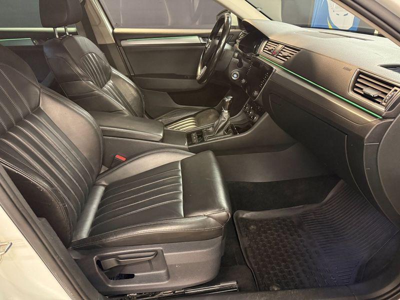 Skoda Superb bild 8