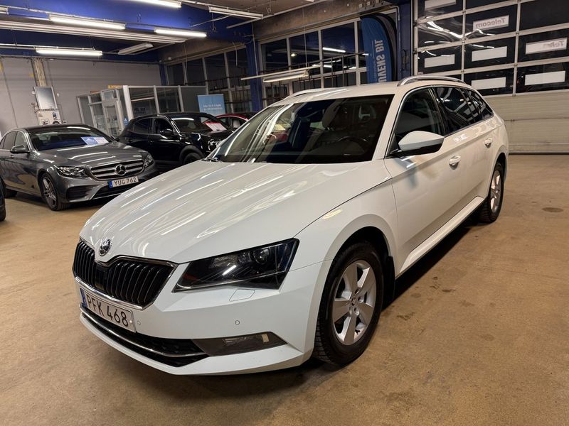 Skoda Superb bild 2