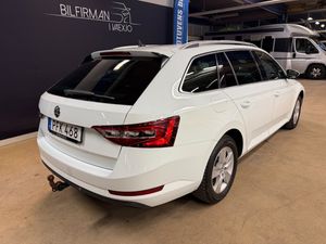 Skoda Superb bild 4