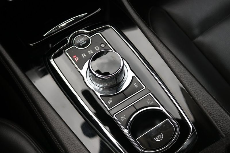 Jaguar XK bild 8