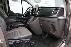 Ford Tourneo Custom bild 26