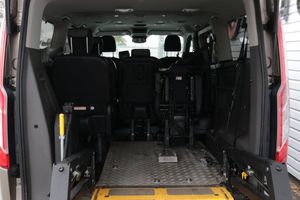 Ford Tourneo Custom bild 12