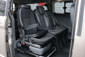 Ford Tourneo Custom bild 22