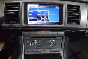 Jaguar XF bild 19