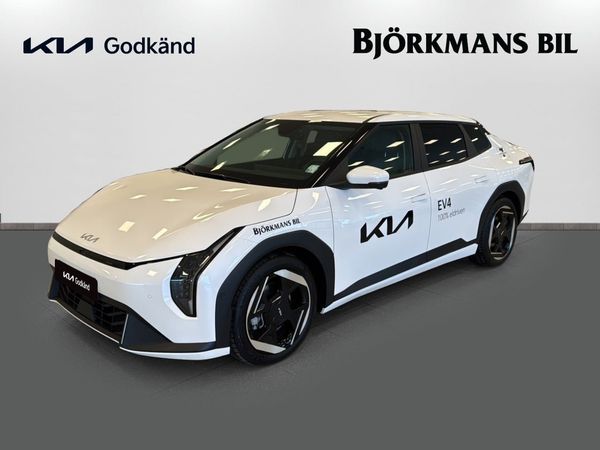 Kia EV4 FASTBACK PLUS LR /Vinterhjul/15.000 laddning ingår - 2026