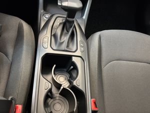 Kia K4 bild 12