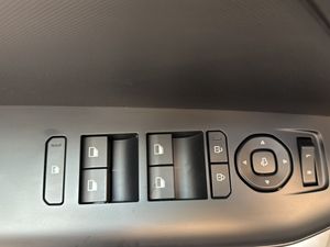 Kia K4 bild 17