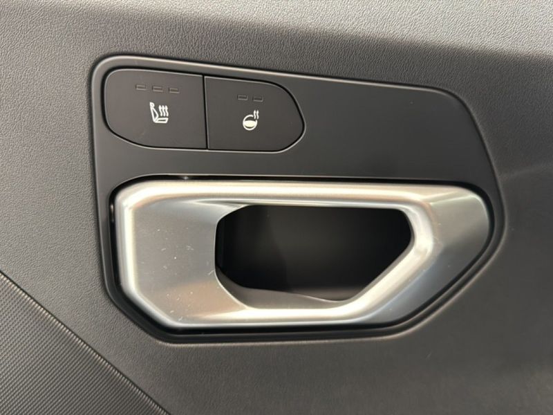 Kia K4 bild 16