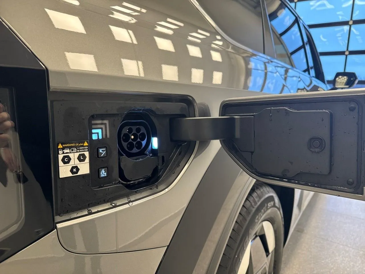 Vehicle image 22