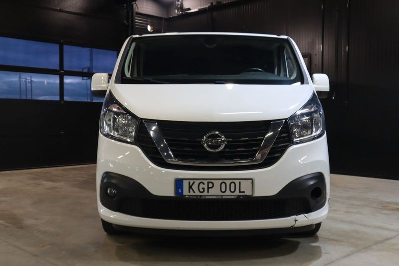 Nissan NV300 bild 2