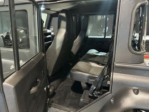 Land Rover Defender bild 14