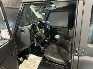 Land Rover Defender bild 13